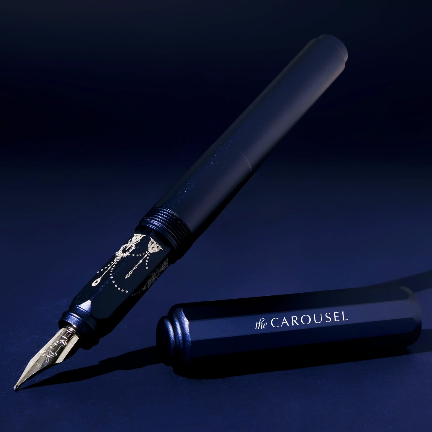 Aluminum Carousel Fountain Pen - Glistening Glass