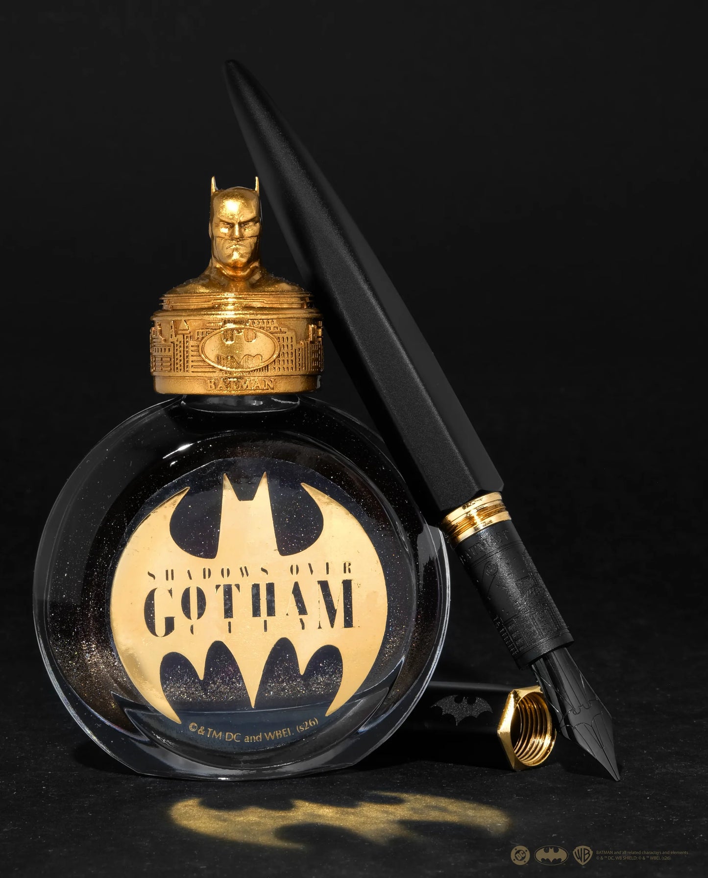 Licencias oficiales | Warner Bros. | Shadows over Gotham City | Limited Edition Pen and Ink Set | Batman