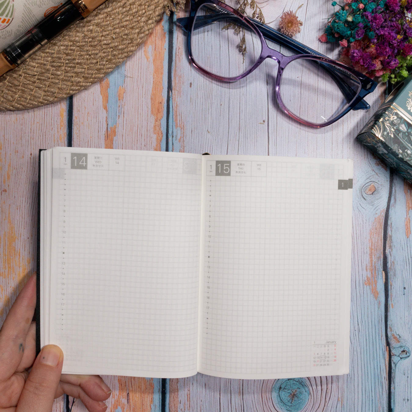 Kinbor Diaria | Agenda y diario A6 - Día por página