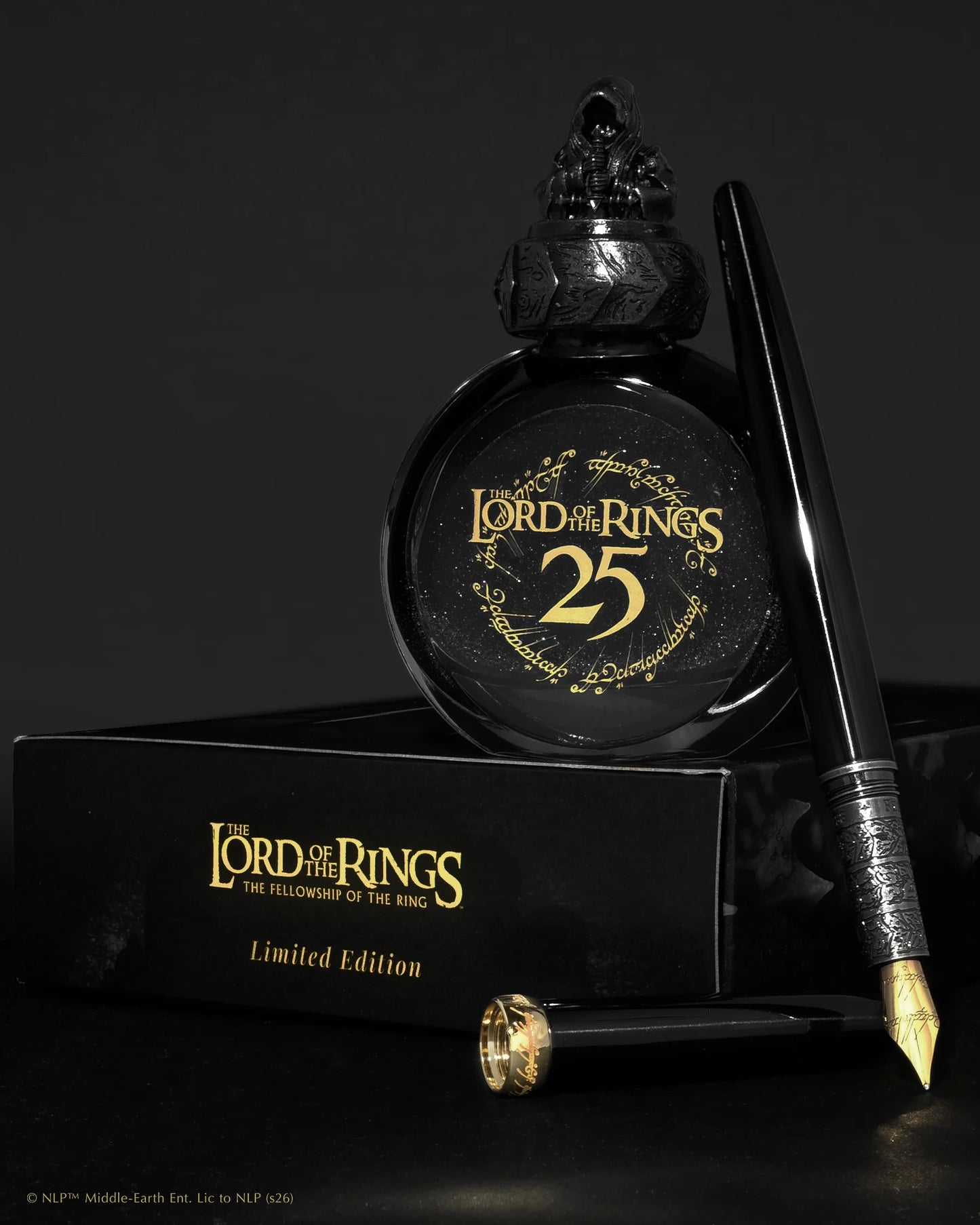 Licencias Oficiales | Warner Bros. | The Lord of the Rings | 25th Anniversary Edition Pen and Ink Set | Nazgûl